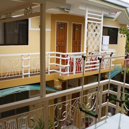 Oslob Malonzo Pension House Exterior foto